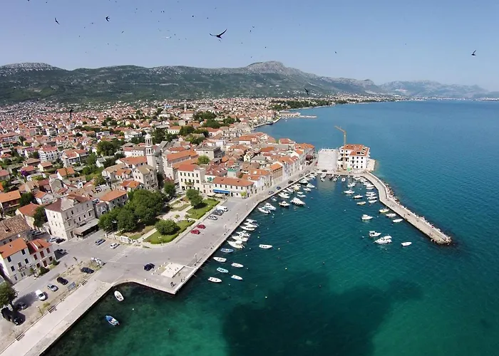 Apartamento With A Parking Space Kastel Novi, - 16018 Kaštela